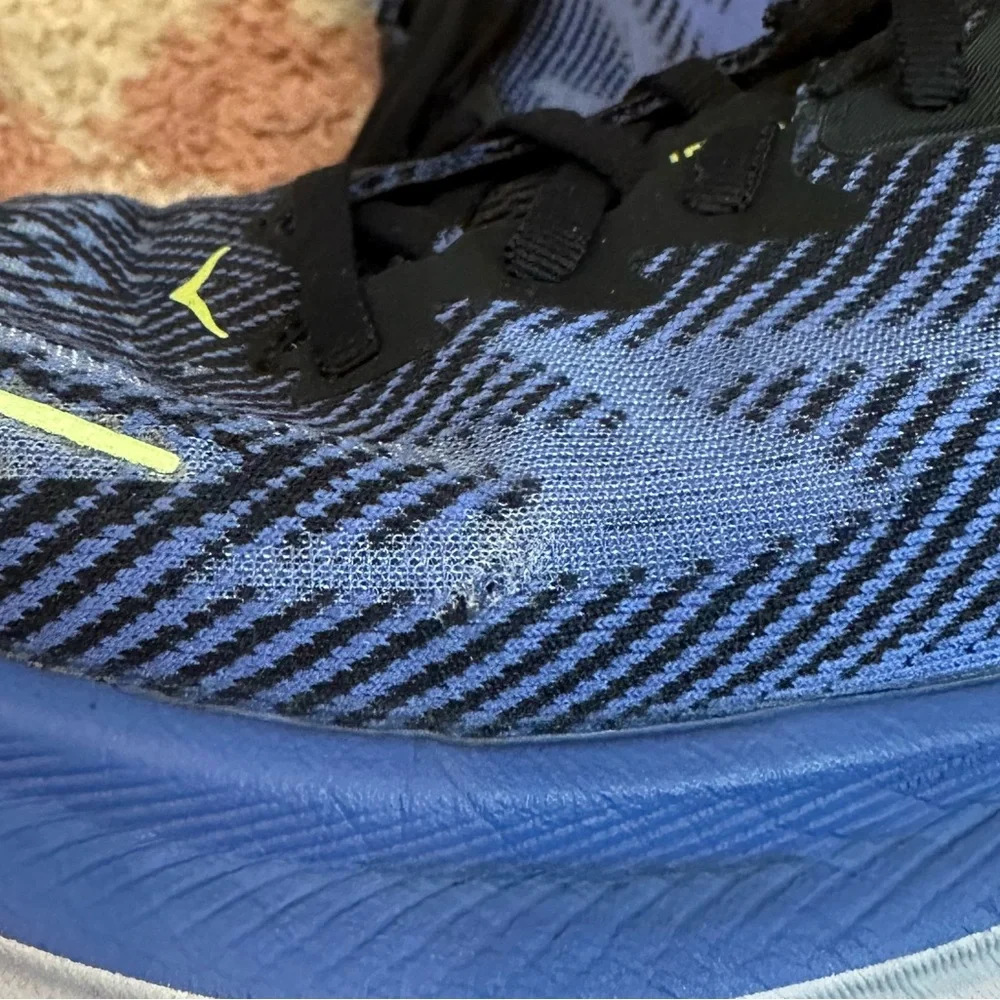 Hoka One One Clifton 9 running shoes - Picture 3 of 12